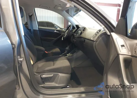 2015 Volkswagen Tiguan S from USA, damaged, VIN WVGAV7AX0FW605504